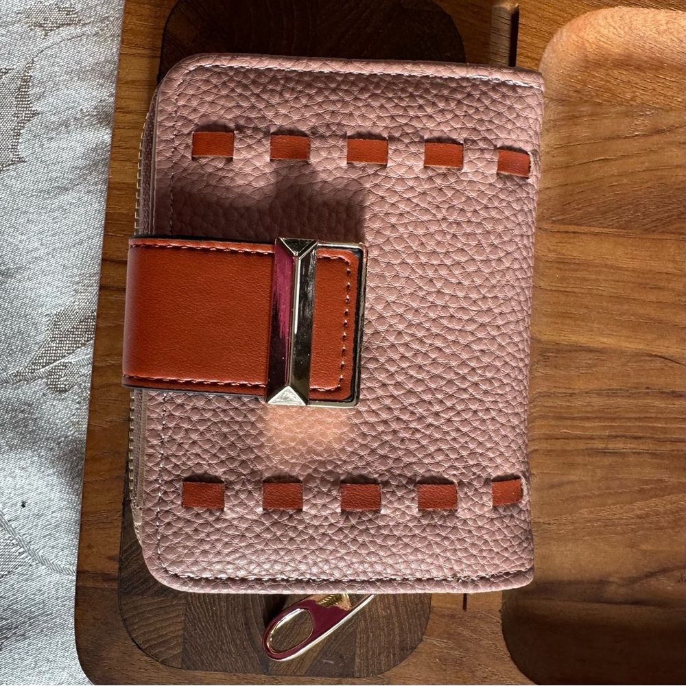 Small wallet NWOT Mauve - Picture 10 of 10